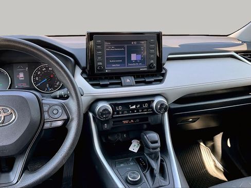 Certified 2022 Toyota RAV4 XLE w/ Convenience Package AWD/4WD image 6
