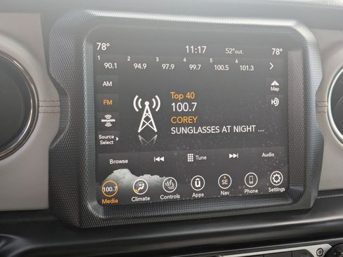 Used 2023 Jeep Wrangler Unlimited Sahara image 22