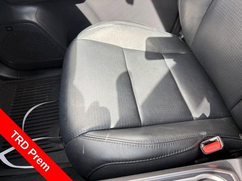 Used 2023 Toyota Tacoma TRD Off-Road w/ TRD Premium Off Road Package image 27