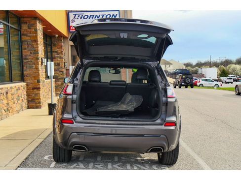 Used 2019 Jeep Cherokee High Altitude image 32