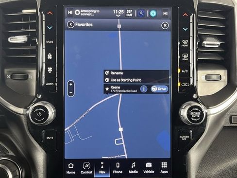 Used 2024 RAM 2500 Big Horn w/ Sport Appearance Package image 13