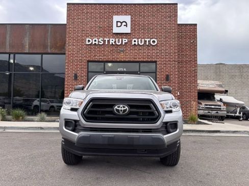 Used 2020 Toyota Tacoma SR image 2