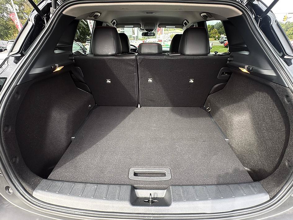 Certified 2026 Nissan Kicks SR FWD image 38