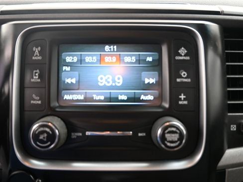 Used 2017 RAM 2500 Tradesman w/ Chrome Appearance Group AWD/4WD image 15