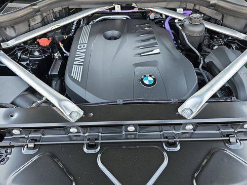 New 2026 BMW X5 sDrive40i image 33