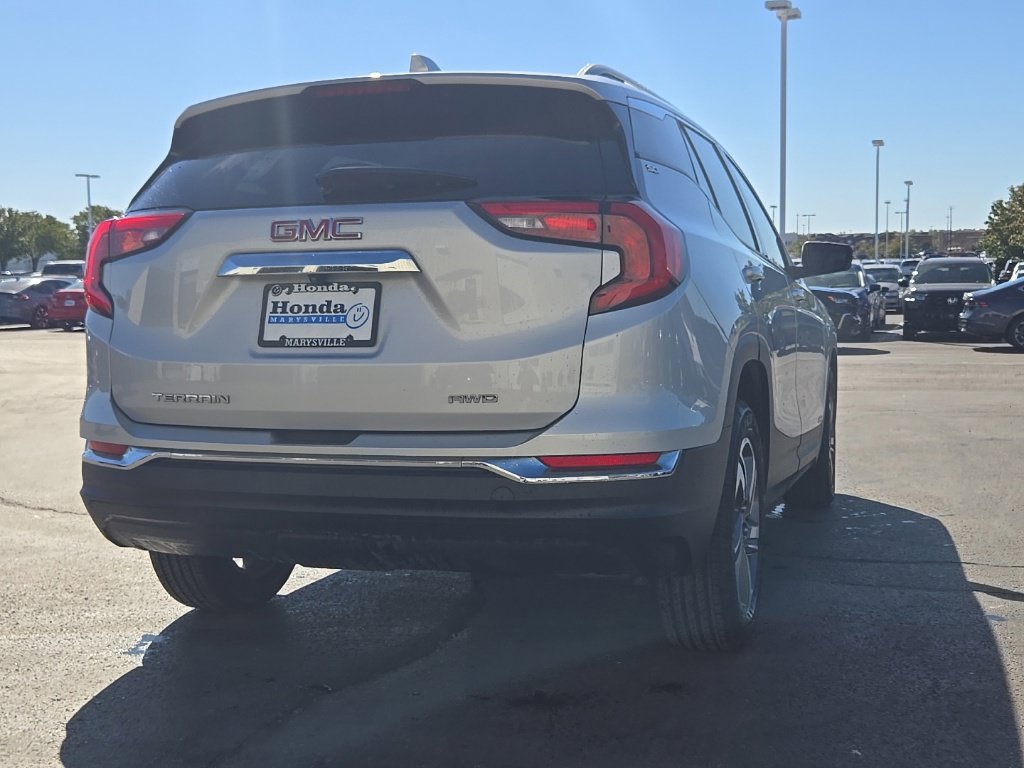 Used 2019 GMC Terrain SLT w/ Preferred Package AWD/4WD image 9