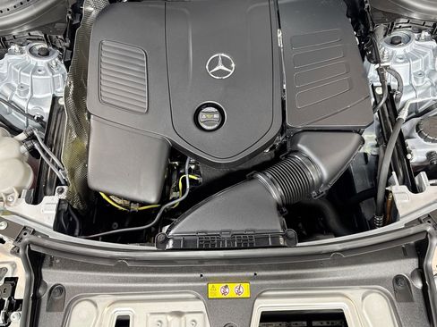 Used 2026 Mercedes-Benz GLC 300 image 28