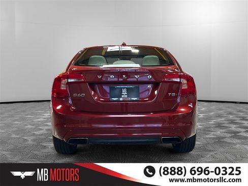 Used 2015 Volvo S60 T5 Premier image 4