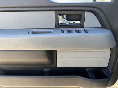 Used 2014 Ford F150 XLT w/ Trailer Tow Package image 10