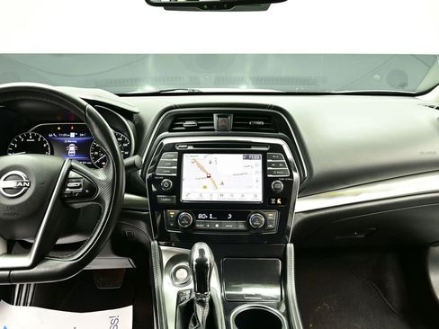 Used 2023 Nissan Maxima SV w/ Floor Mat Group image 10