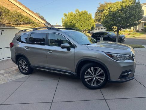 Used 2019 Subaru Ascent Limited AWD/4WD image 7