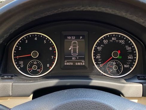 Used 2016 Volkswagen Tiguan S FWD image 16