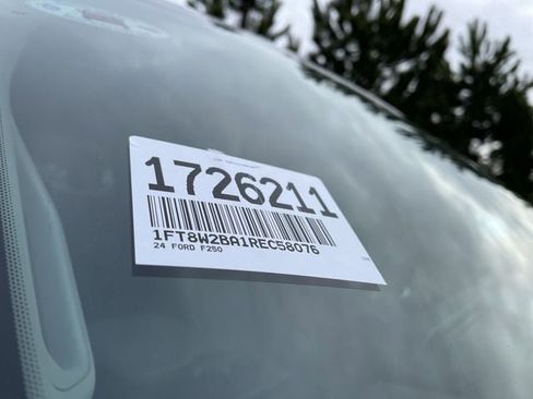 Used 2024 Ford F250 XL w/ STX Appearance Package image 3