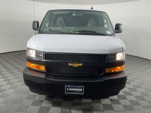 New 2025 Chevrolet Express 2500 Work Van w/ Driver Convenience Package image 9