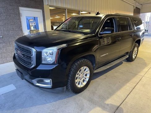 Used 2018 GMC Yukon XL SLT image 1