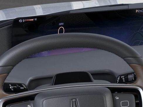 New 2026 Lincoln Navigator Reserve image 25