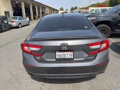 Used 2019 Honda Accord Sport image 5