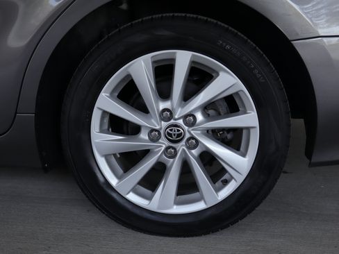 Used 2024 Toyota Camry LE AWD/4WD image 26