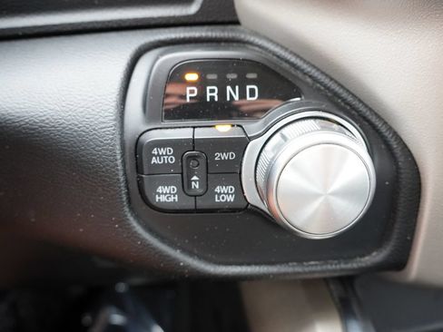 Used 2021 RAM 1500 Laramie AWD/4WD image 31