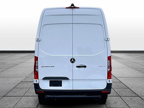 New 2025 Mercedes-Benz Sprinter 2500 image 5
