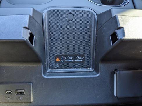 Used 2025 GMC Sierra 2500 Denali Ultimate image 41