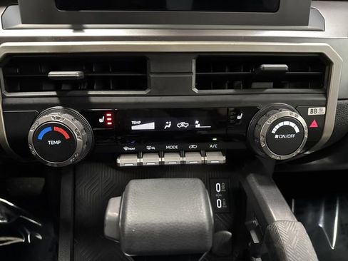 Used 2024 Toyota Tacoma SR5 image 19