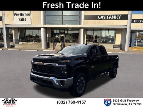 Used 2024 Chevrolet Silverado 2500 LT w/ Texas Edition image 3