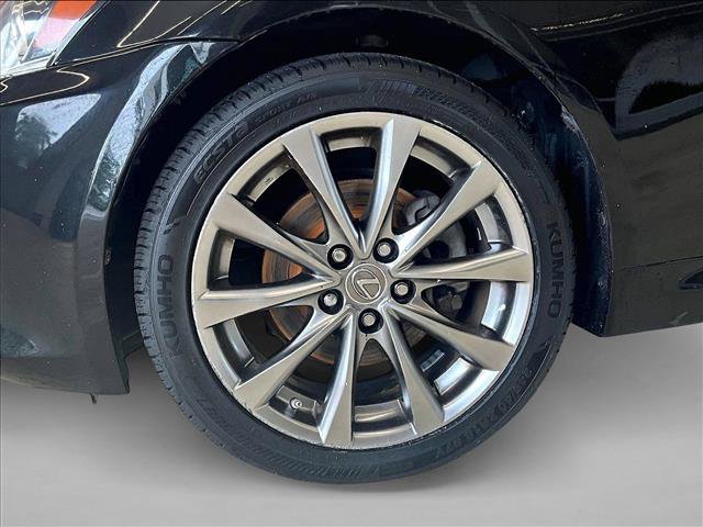 Used 2014 Lexus IS 250C w/ Luxury Package RWD image 10