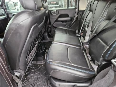 Used 2021 Jeep Wrangler Unlimited Rubicon 4xe w/ Dual Top Group image 17