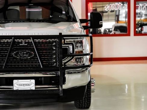 Used 2022 Ford F350 XL w/ STX Appearance Package AWD/4WD image 35