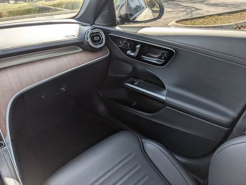 Used 2022 Mercedes-Benz C 300 Sedan image 17