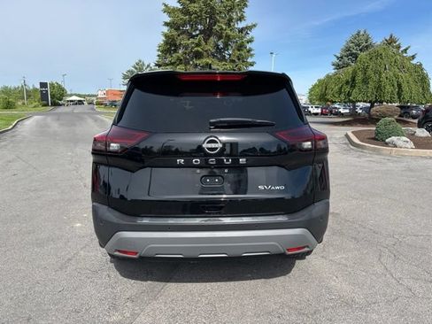 Used 2022 Nissan Rogue SV AWD/4WD image 4