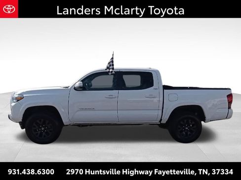 Used 2023 Toyota Tacoma SR5 w/ Technology Package AWD/4WD image 6