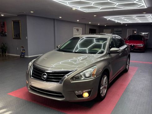 Used 2015 Nissan Altima 2.5 SL w/ Technology Package image 3