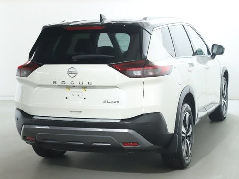 Used 2023 Nissan Rogue SL AWD/4WD image 48