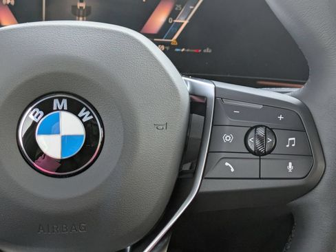 New 2026 BMW X2 xDrive28i AWD/4WD image 17