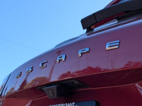 Used 2020 Ford Escape SEL AWD/4WD image 35