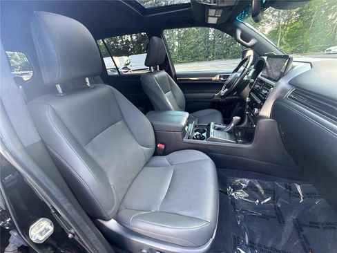 Used 2023 Lexus GX 460 Premium AWD/4WD image 24