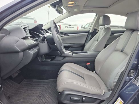 Used 2018 Honda Civic Touring image 13