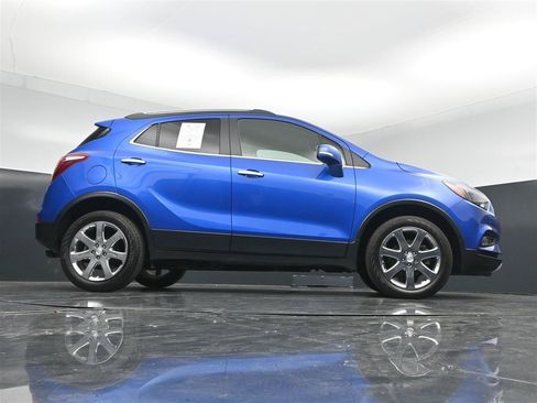 Used 2018 Buick Encore Premium w/ Experience Buick Package AWD/4WD image 30