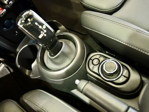 Used 2024 MINI Cooper S FWD image 15