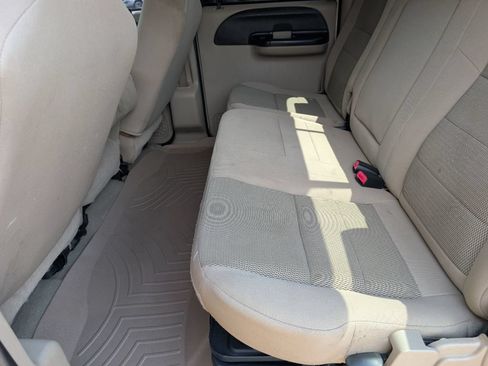 Used 2006 Ford F350 XLT AWD/4WD image 9