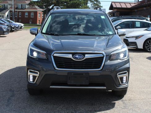 Used 2021 Subaru Forester Touring AWD/4WD image 2