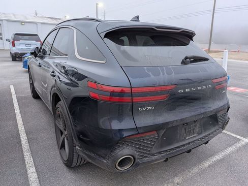 Used 2023 Genesis GV70 2.5T w/ Sport Prestige Package image 6