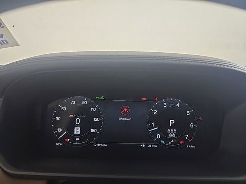 Used 2023 Land Rover Discovery HSE R-Dynamic image 11