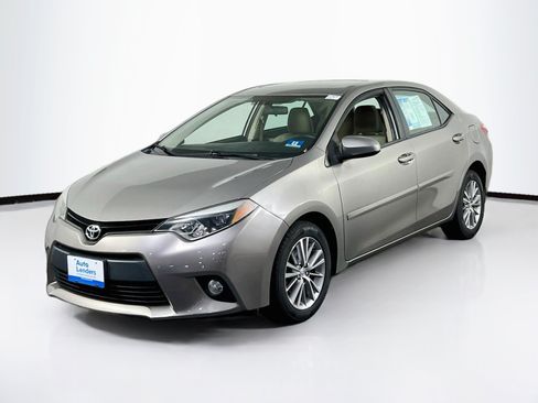 Used 2014 Toyota Corolla LE w/ Driver Convenience Package FWD image 1