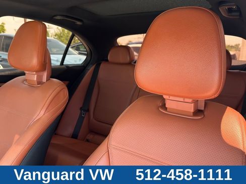 Used 2023 Mercedes-Benz C 300 Sedan image 10
