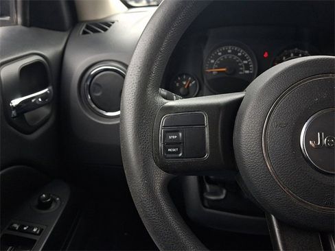 Used 2016 Jeep Patriot Sport w/ Power Value Group image 19
