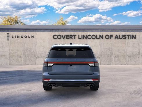 New 2026 Lincoln Aviator 2WD image 5