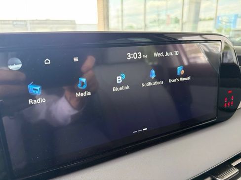 Used 2025 Hyundai Palisade SEL FWD image 23